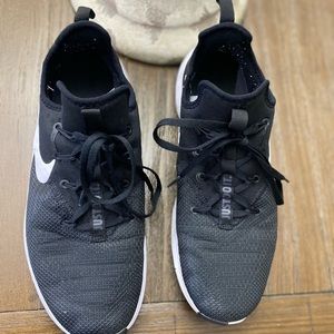 Nike mens sneakers